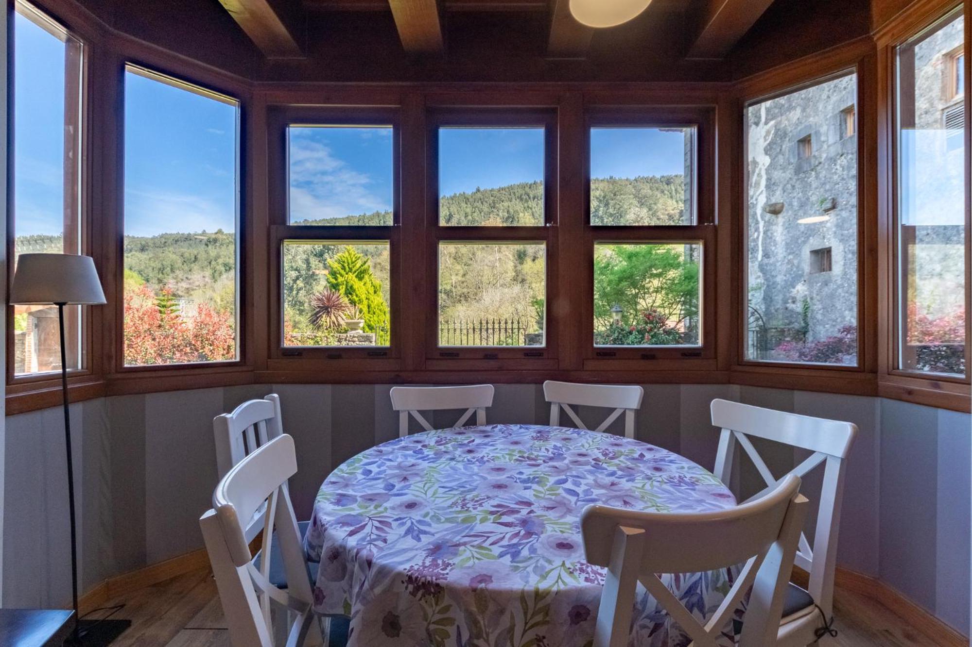 43A Nature With Parking By Aston Rentals Otañes 外观 照片