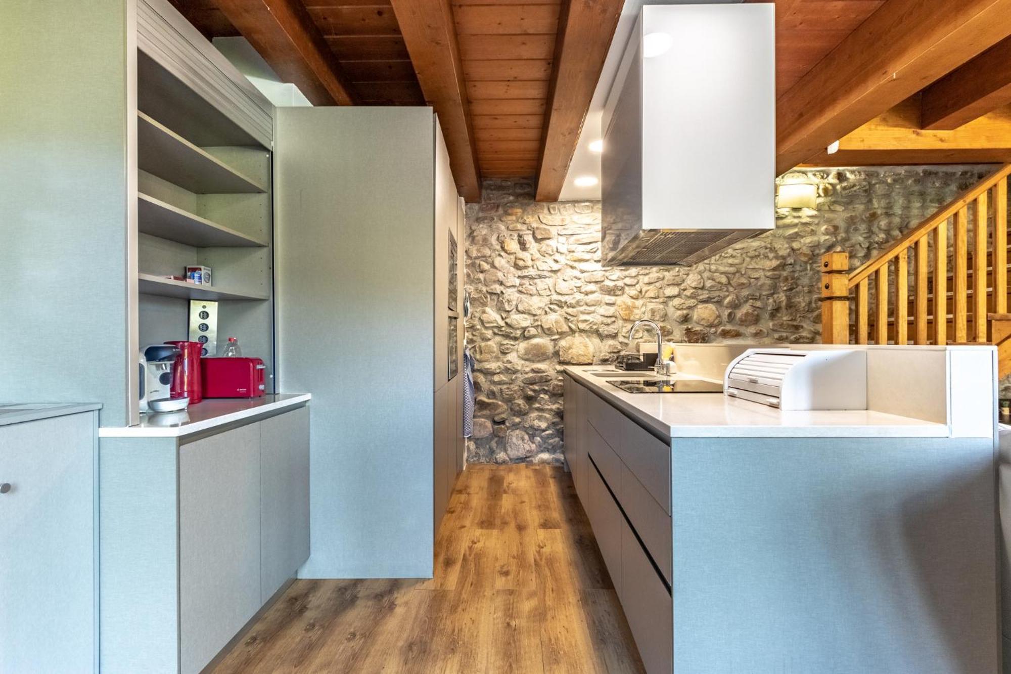 43A Nature With Parking By Aston Rentals Otañes 外观 照片