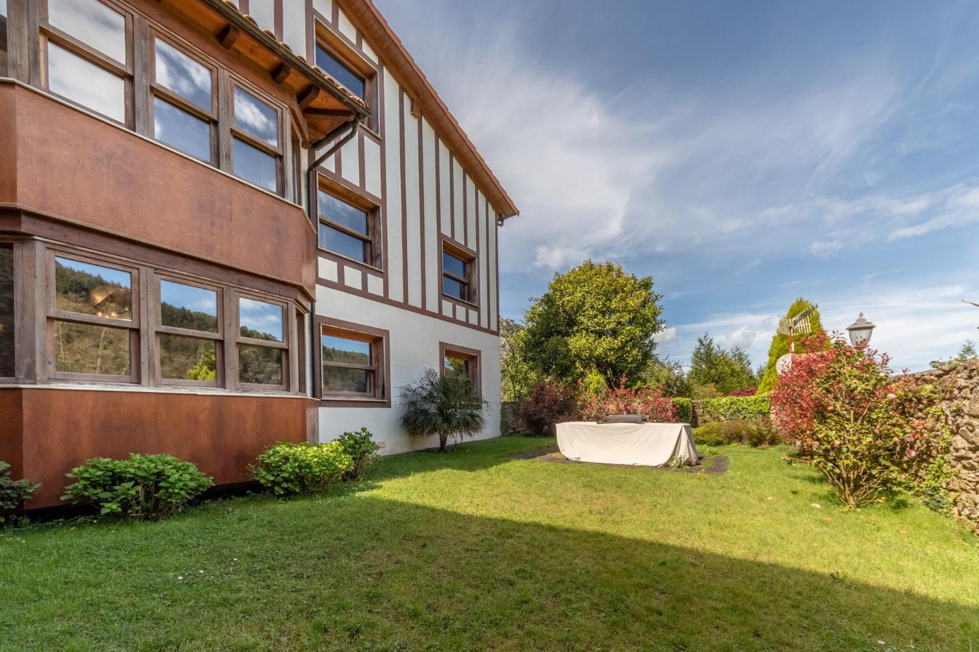 43A Nature With Parking By Aston Rentals Otañes 外观 照片
